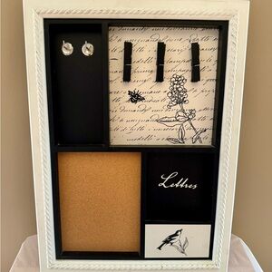 Black & White Framed Memo Board